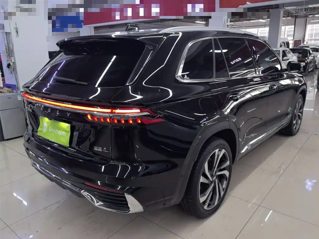 Geely Xingyue L — фото 6