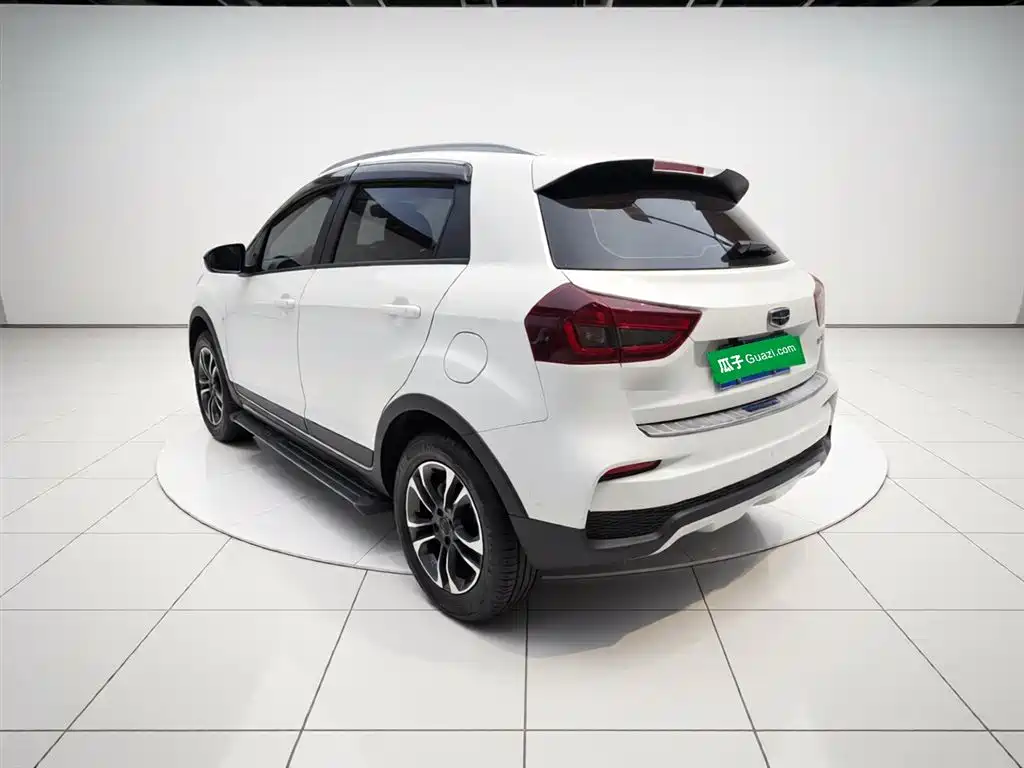 Geely Vision X3 — фото 5