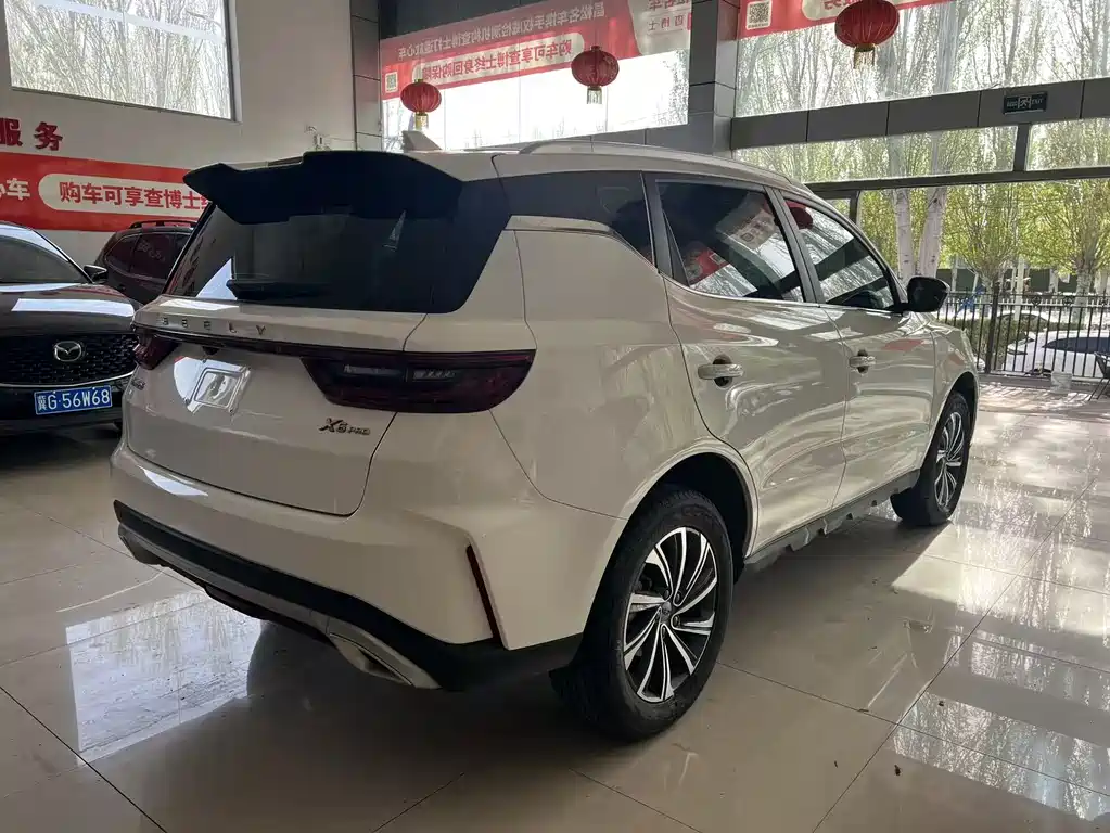 Geely Vision X6 — фото 5