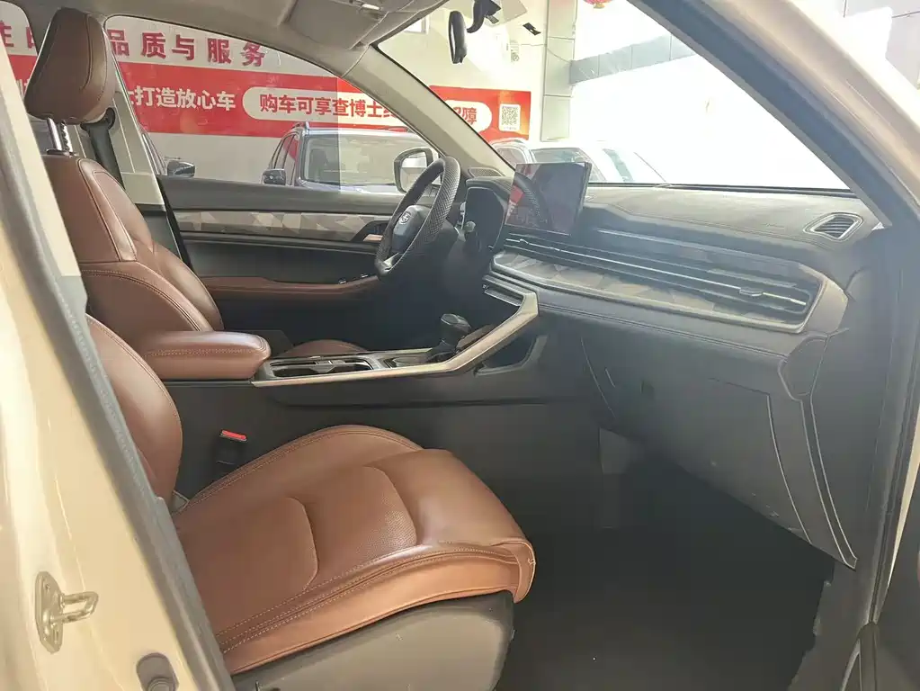 Geely Vision X6 — фото 10