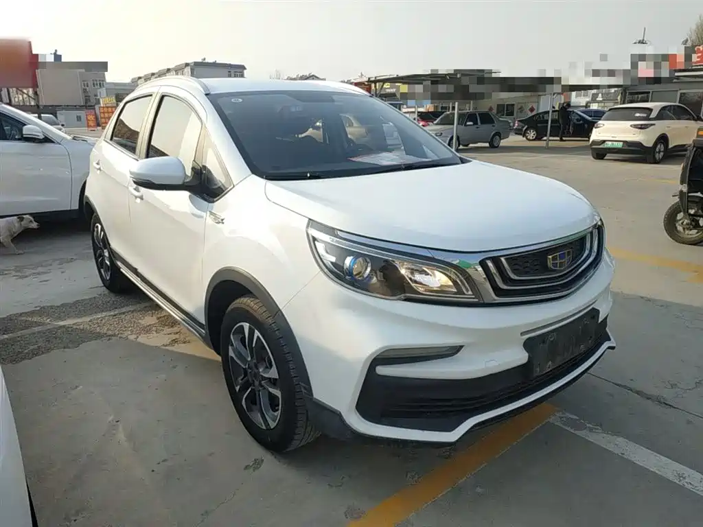Geely Vision X3 — фото 22