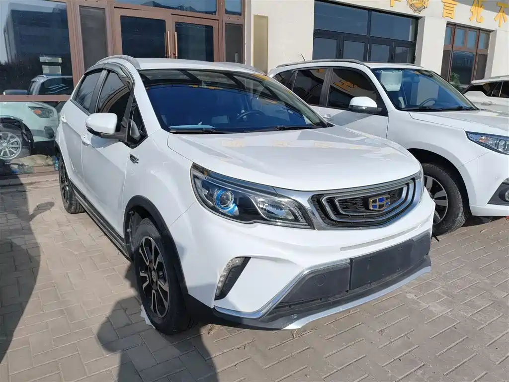 Geely Vision X3 — фото 4