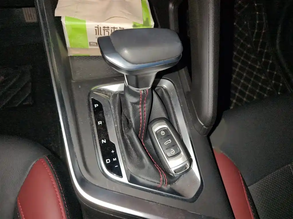 Geely Vision X3 — фото 9