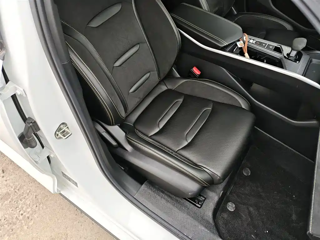 Geely Preface — фото 20