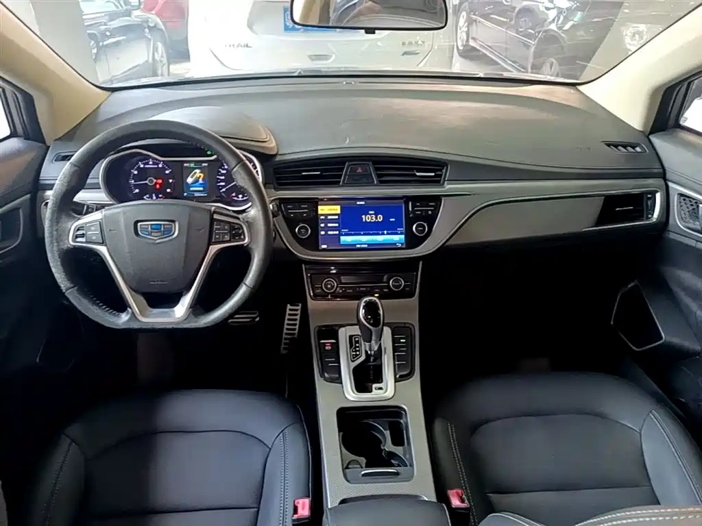 Geely Emgrand GS — фото 10
