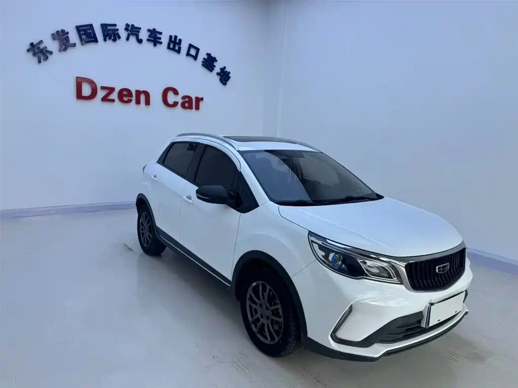Geely Vision X3 — фото 6