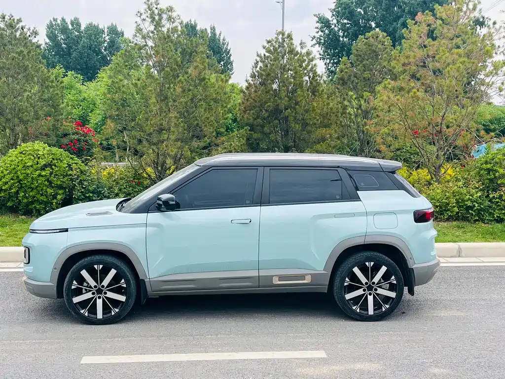 Geely Icon — фото 3