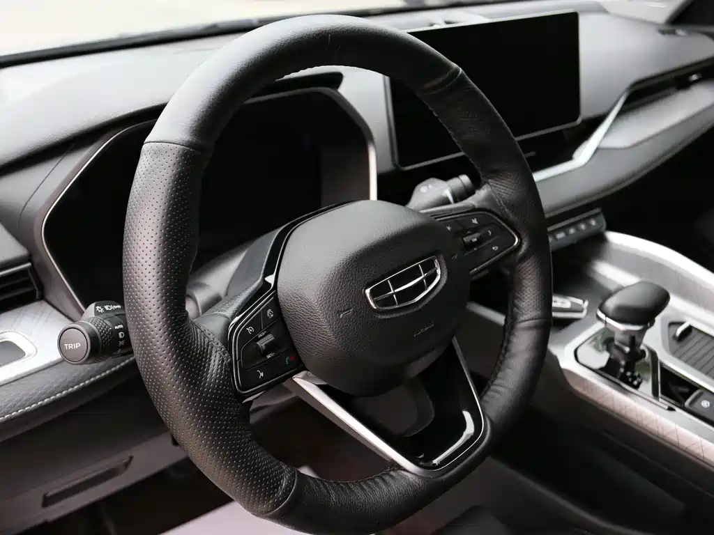 Geely Xingrui — фото 11