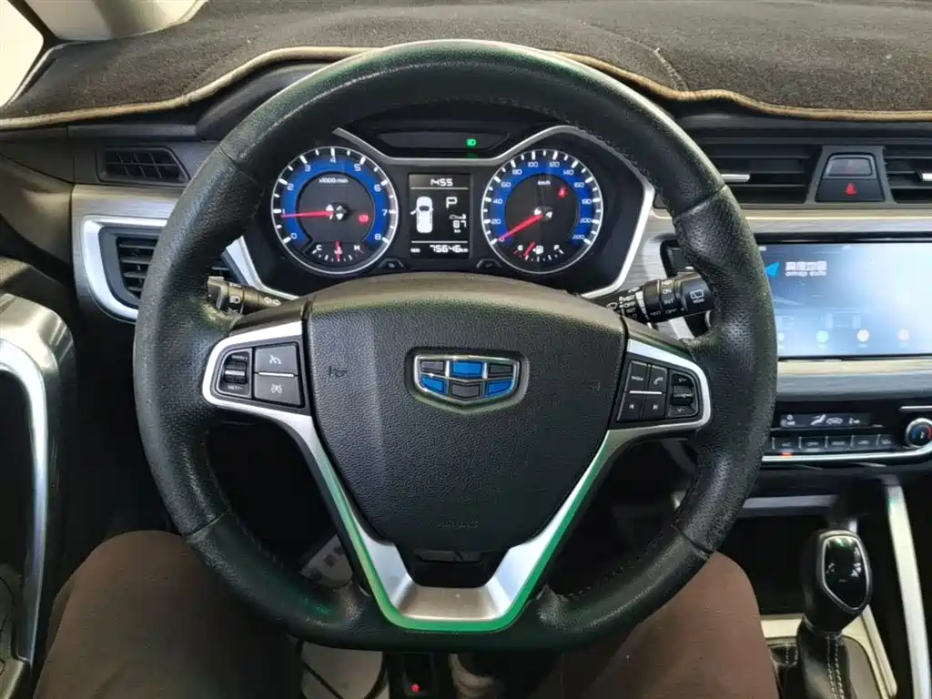 Geely Vision X3 — фото 11