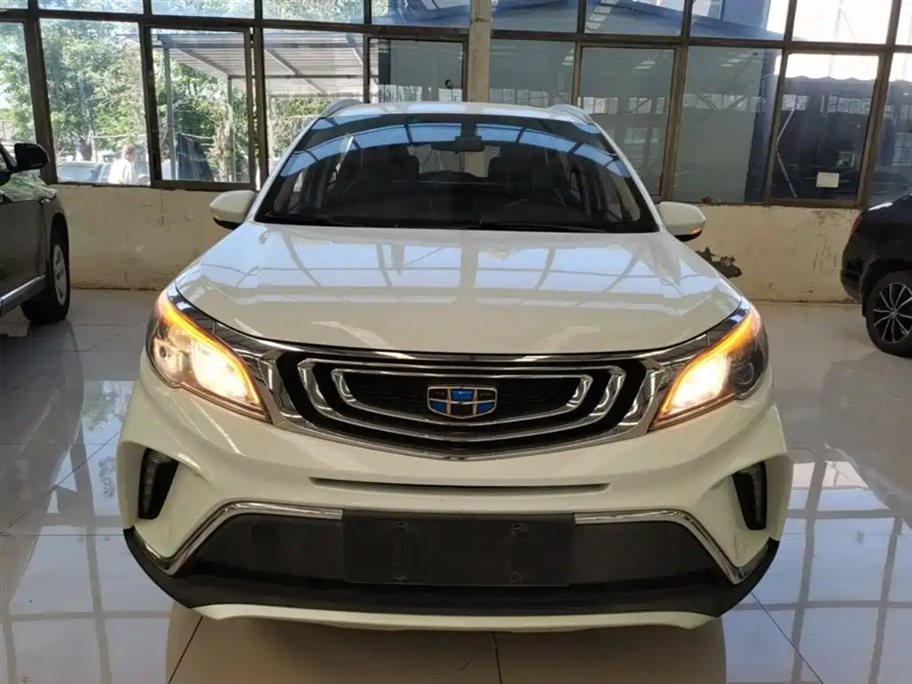 Geely Vision X3 — фото 3