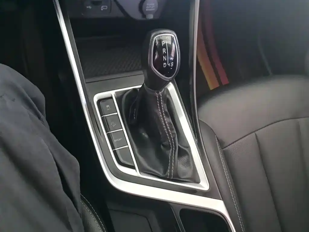 Geely Vision X3 — фото 14