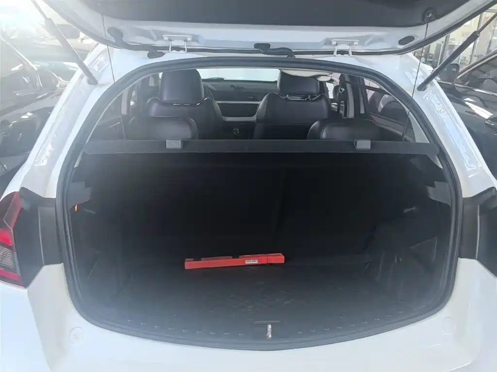 Geely Vision X3 — фото 19