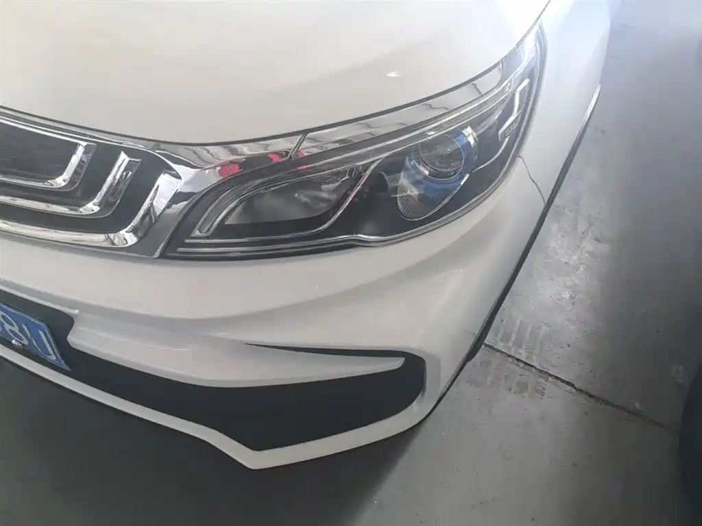Geely Vision X3 — фото 24