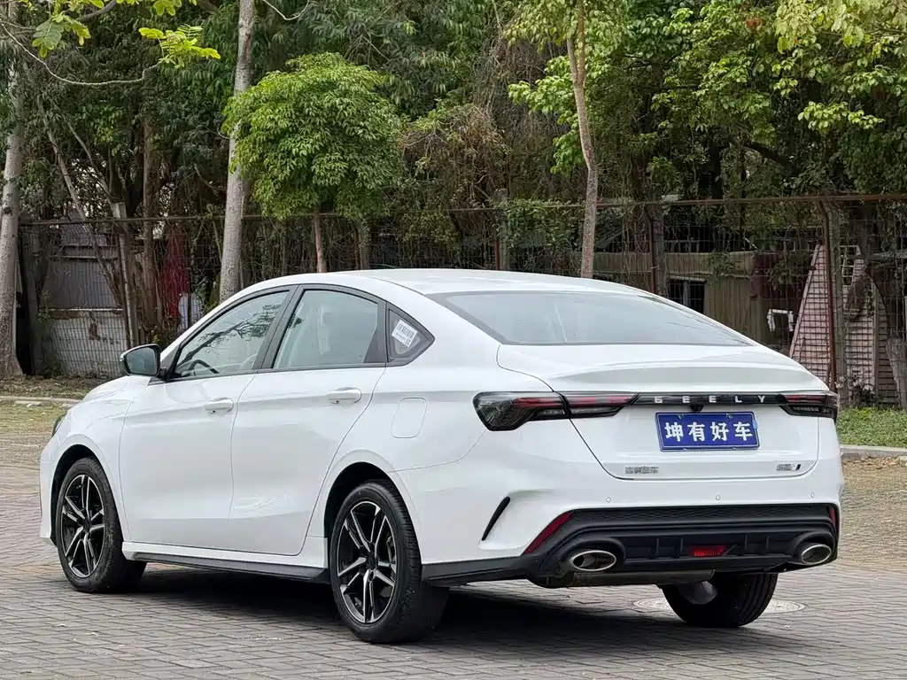 Geely Binrui — фото 4