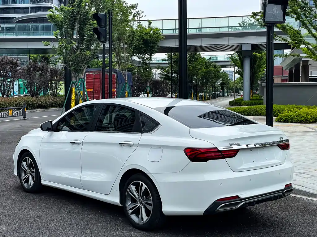 Geely Binrui — фото 3