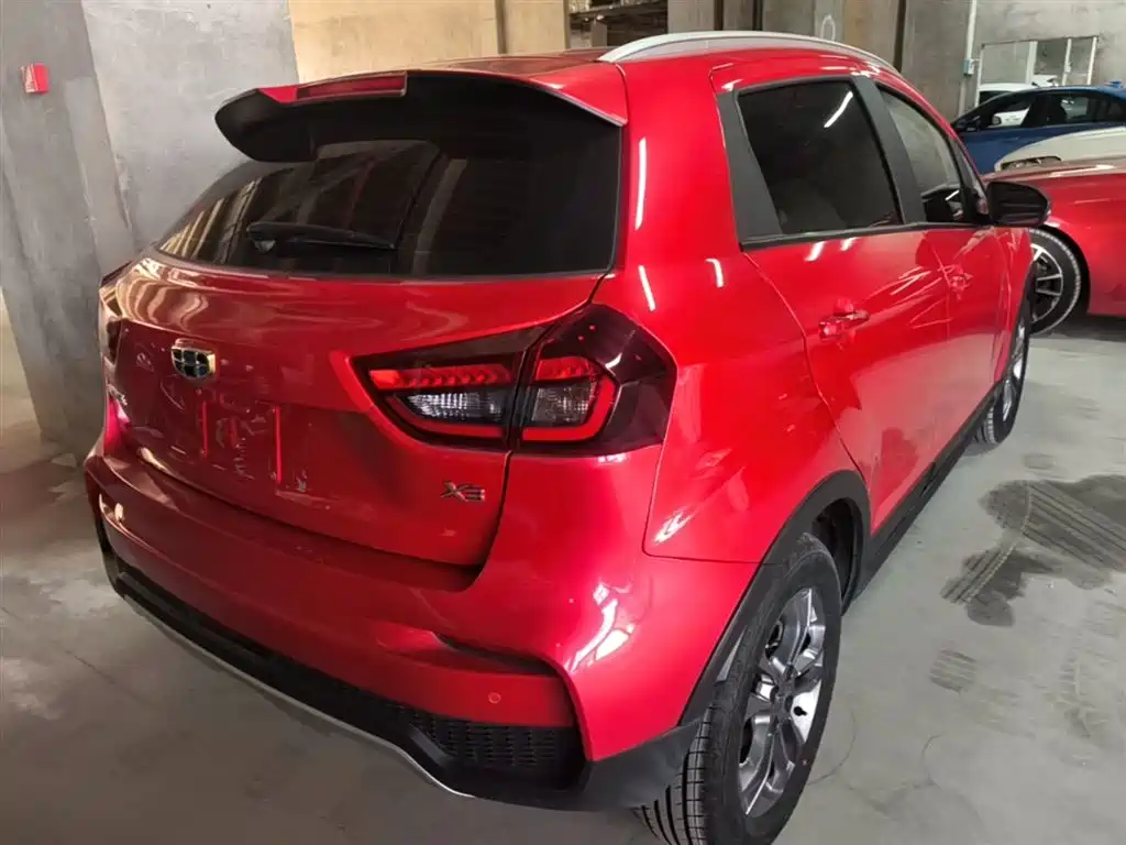 Geely Vision X3 — фото 7