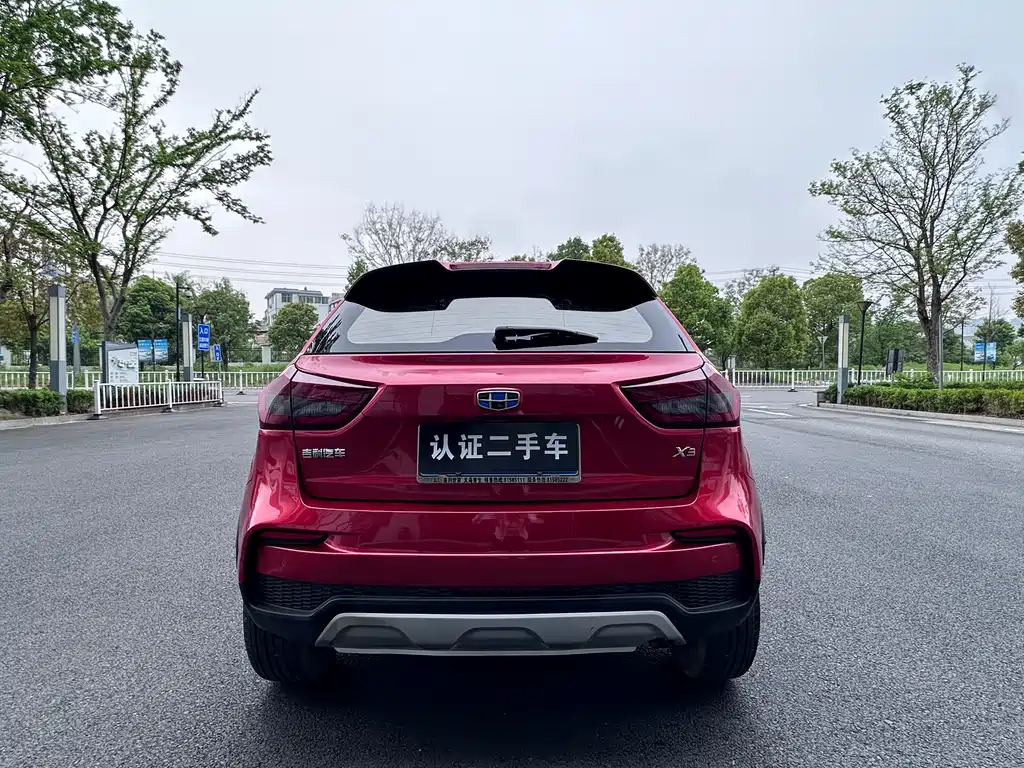 Geely Vision X3 — фото 6