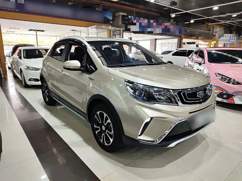 Geely Vision X3 — фото 4