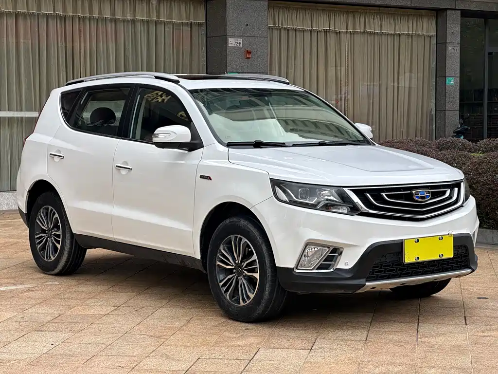 Geely Vision X6 — фото 3