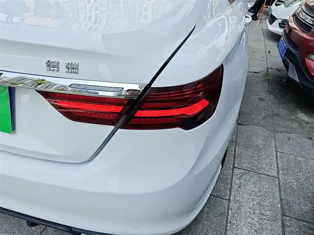 Geely Binrui — фото 8