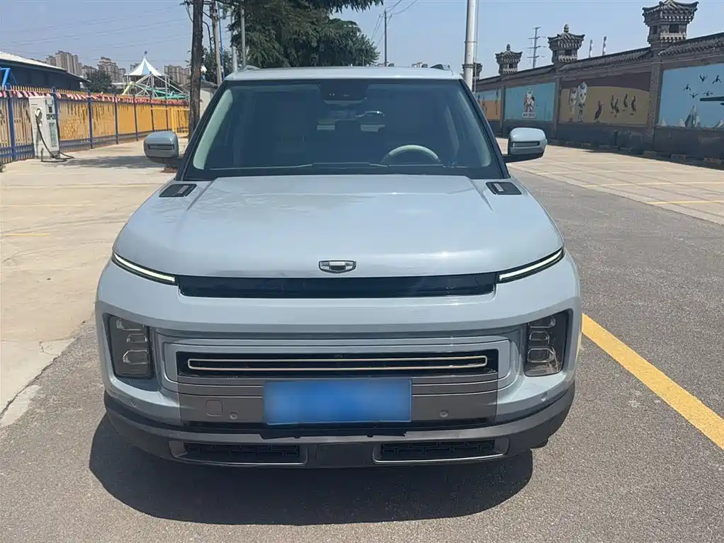 Geely Icon — фото 3