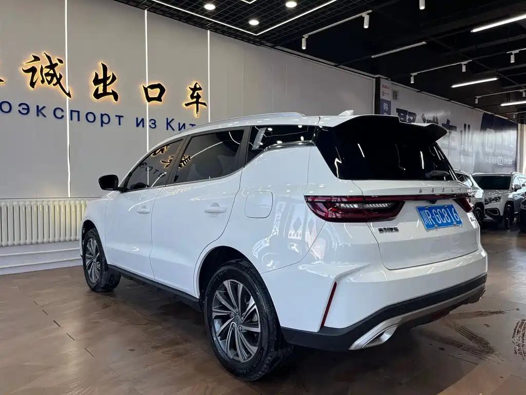 Geely Vision X6 — фото 7