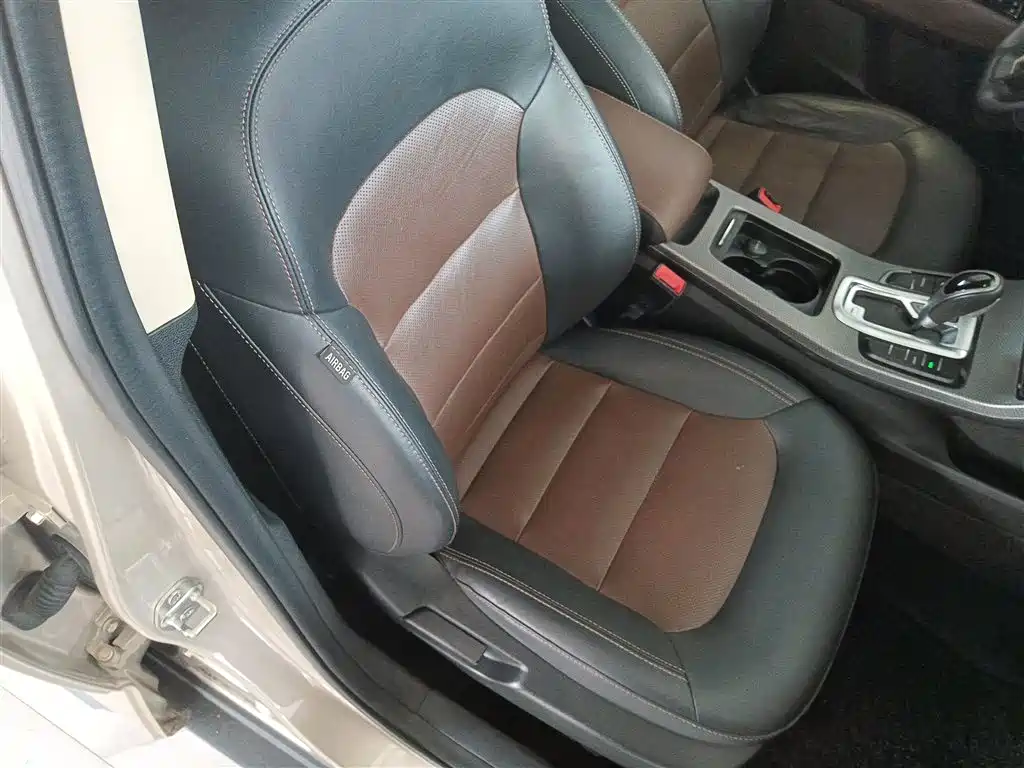 Geely Emgrand GS — фото 20