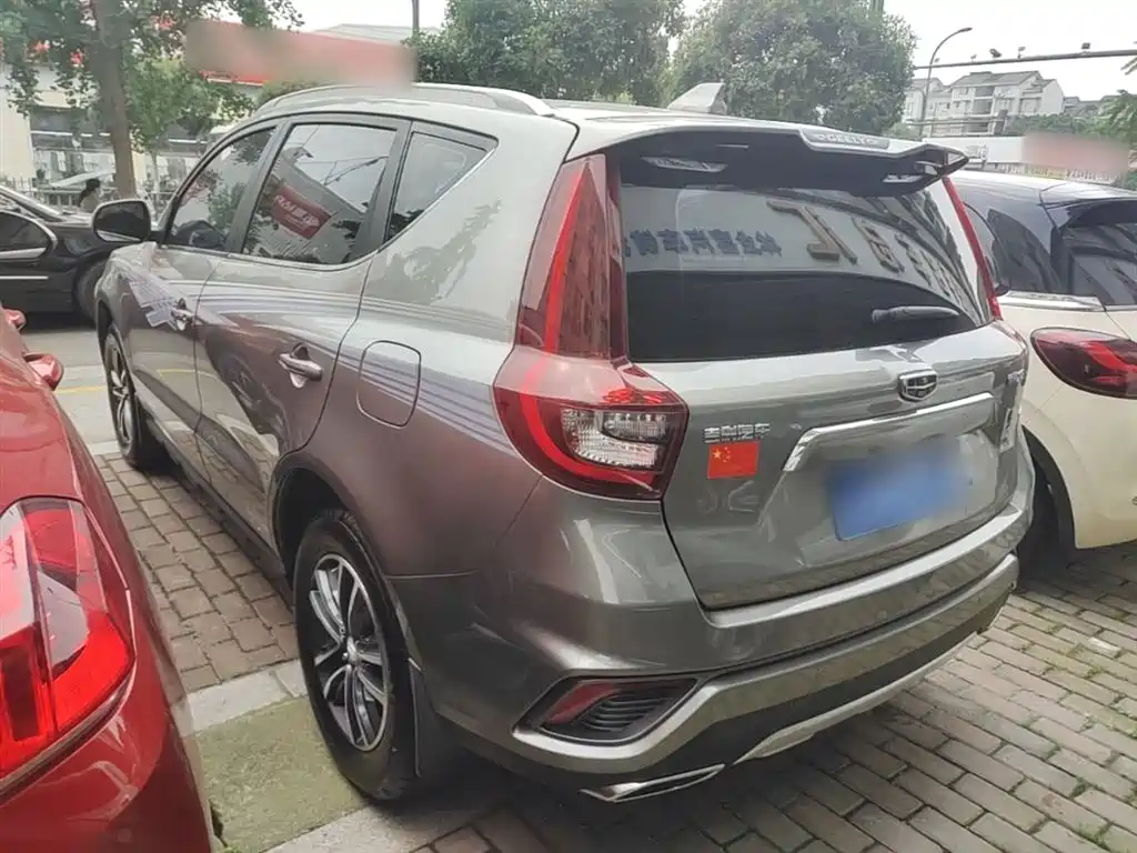Geely Vision X6 — фото 5