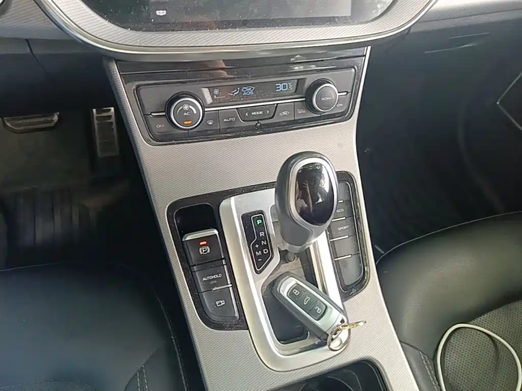 Geely Emgrand GS — фото 13