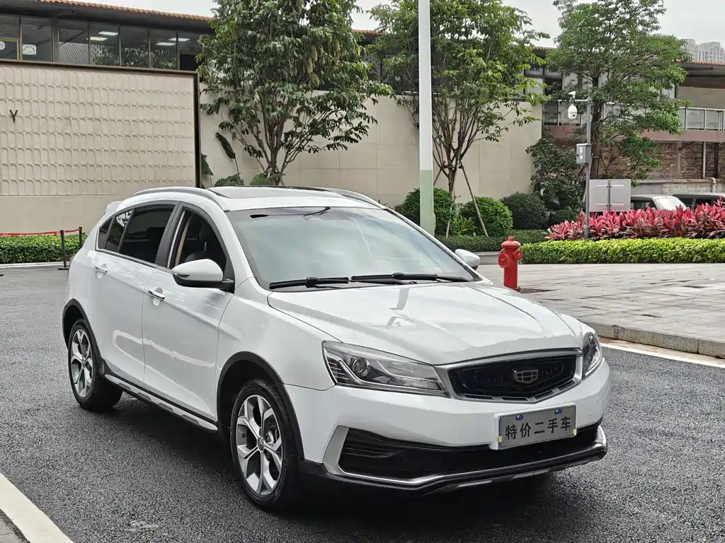 Geely Vision S1 — фото 3