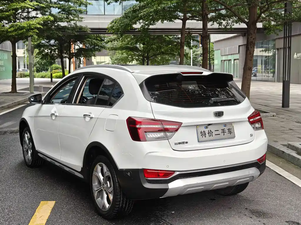 Geely Vision S1 — фото 8