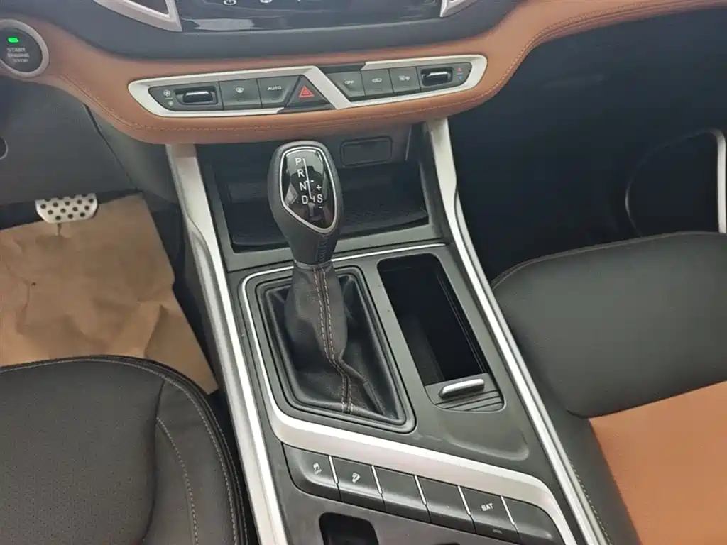 Geely Vision X6 — фото 14