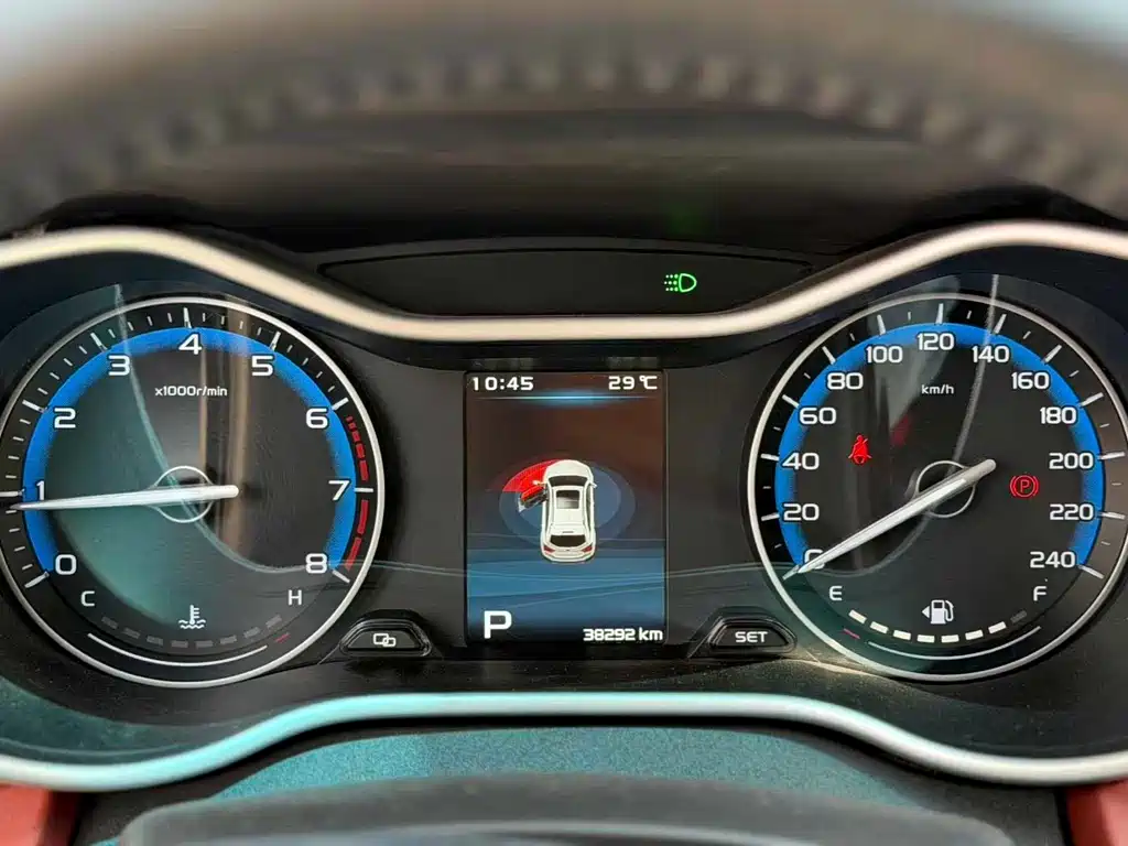 Geely Vision S1 — фото 11