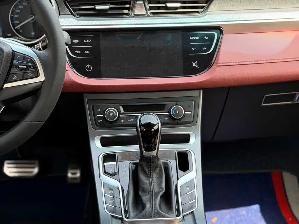 Geely Vision S1 — фото 10