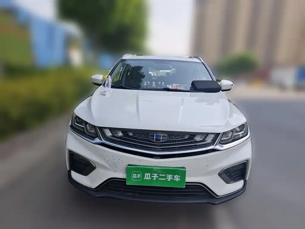 Geely Binyue — фото 24