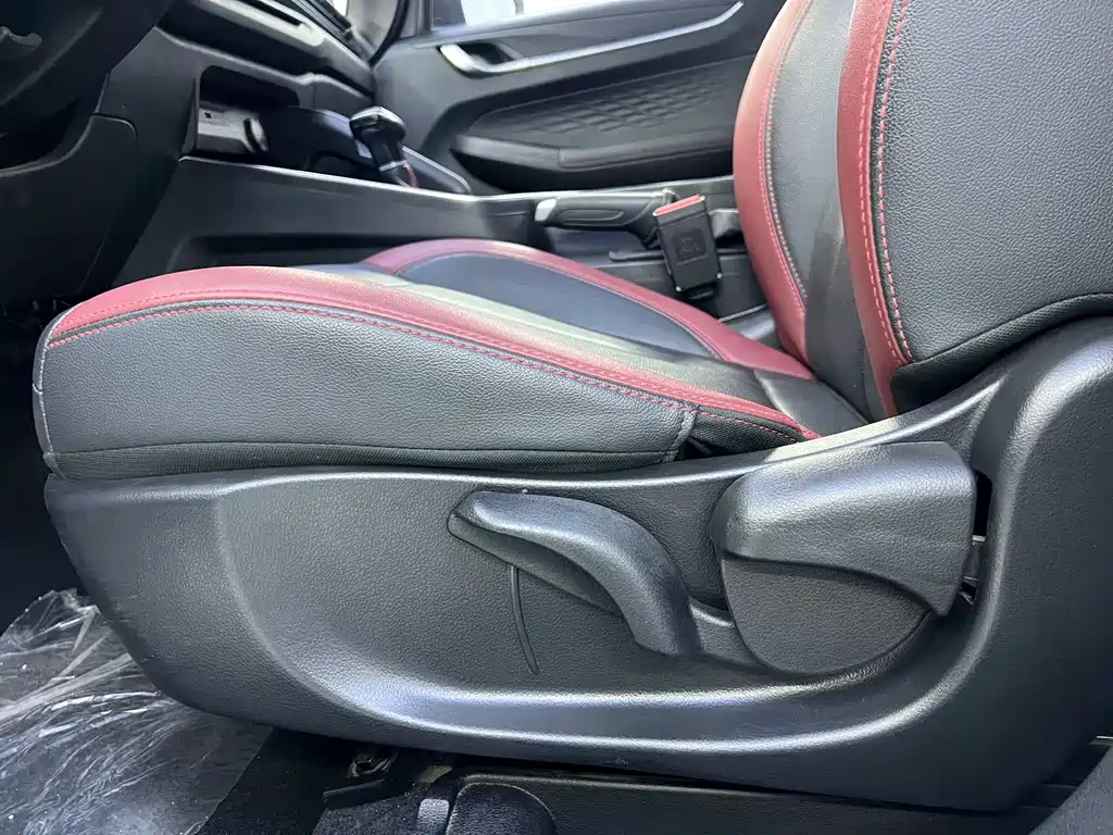 Geely Vision X3 — фото 9