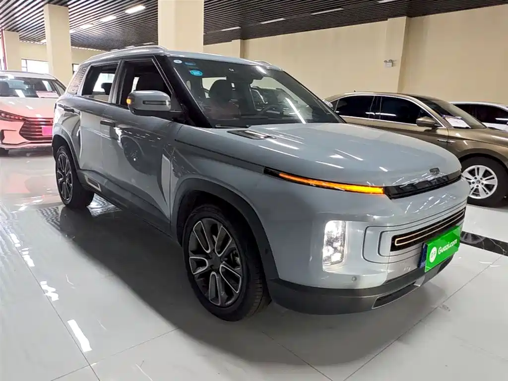 Geely Icon — фото 4