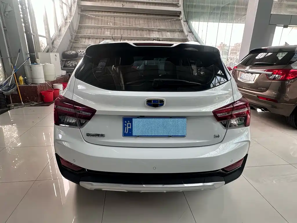 Geely Vision S1 — фото 5