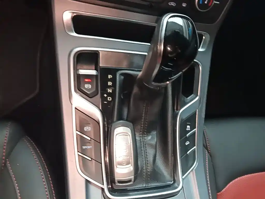 Geely Vision S1 — фото 14
