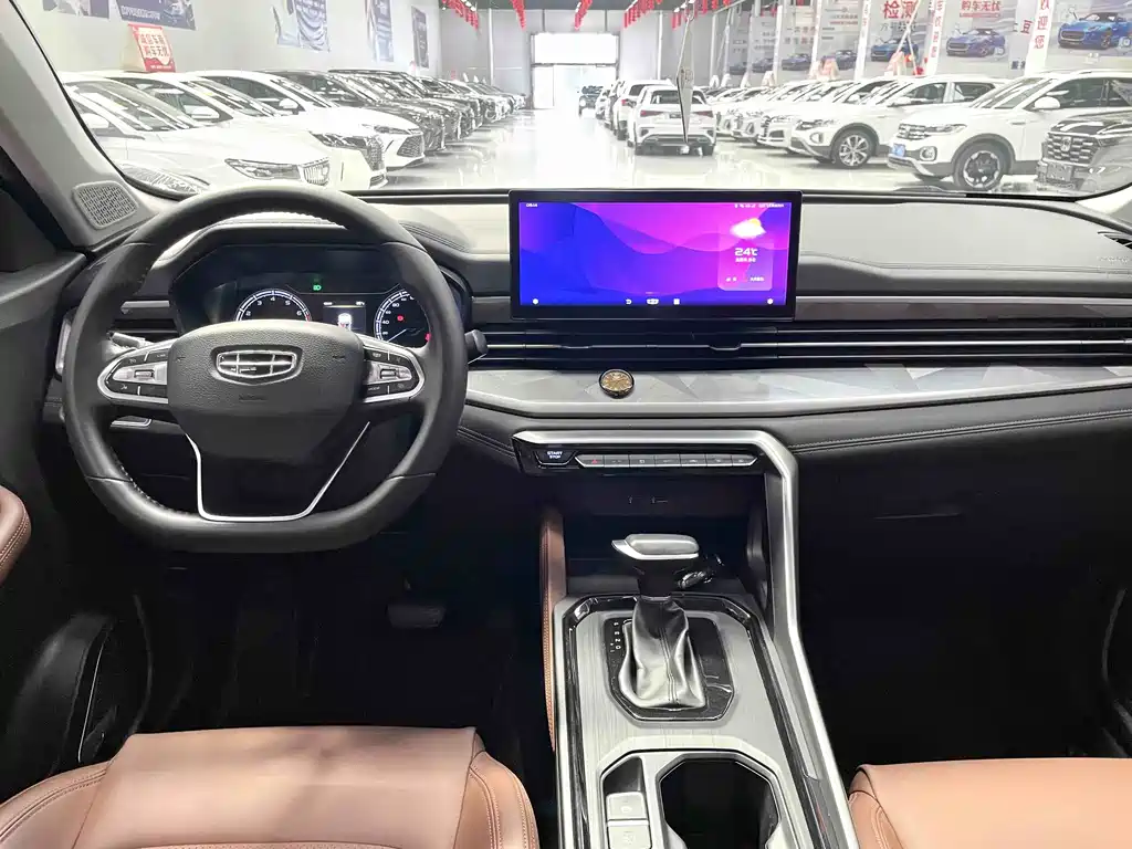 Geely Vision X6 — фото 9