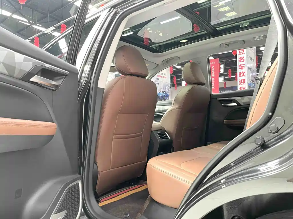 Geely Vision X6 — фото 10