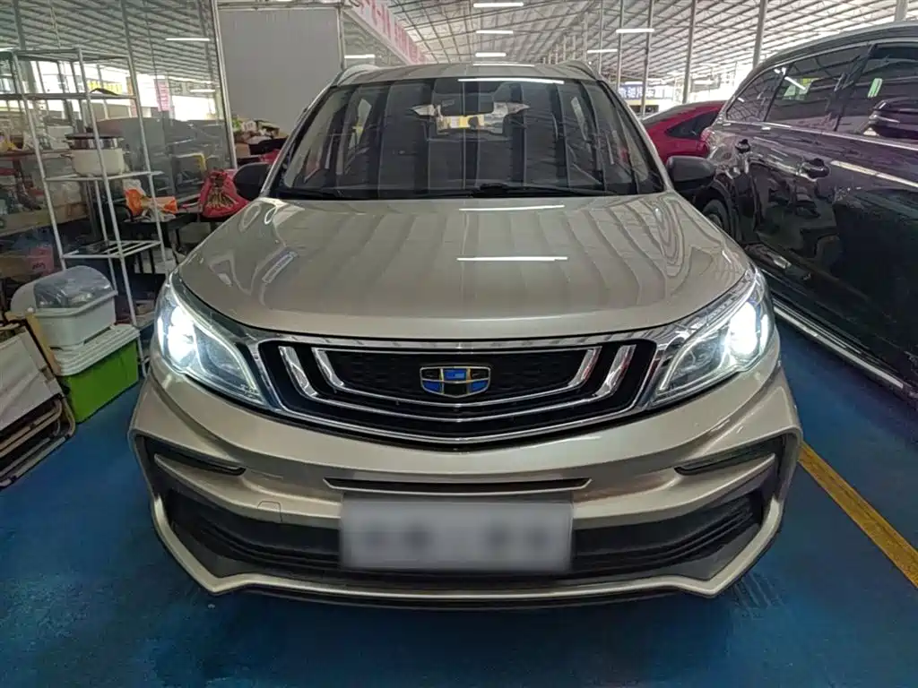 Geely Vision X3 — фото 3