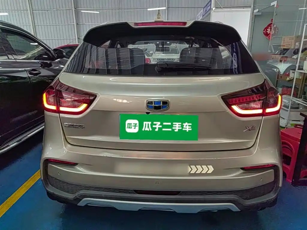 Geely Vision X3 — фото 6