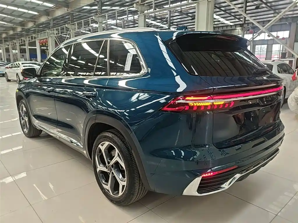 Geely Xingyue L — фото 23