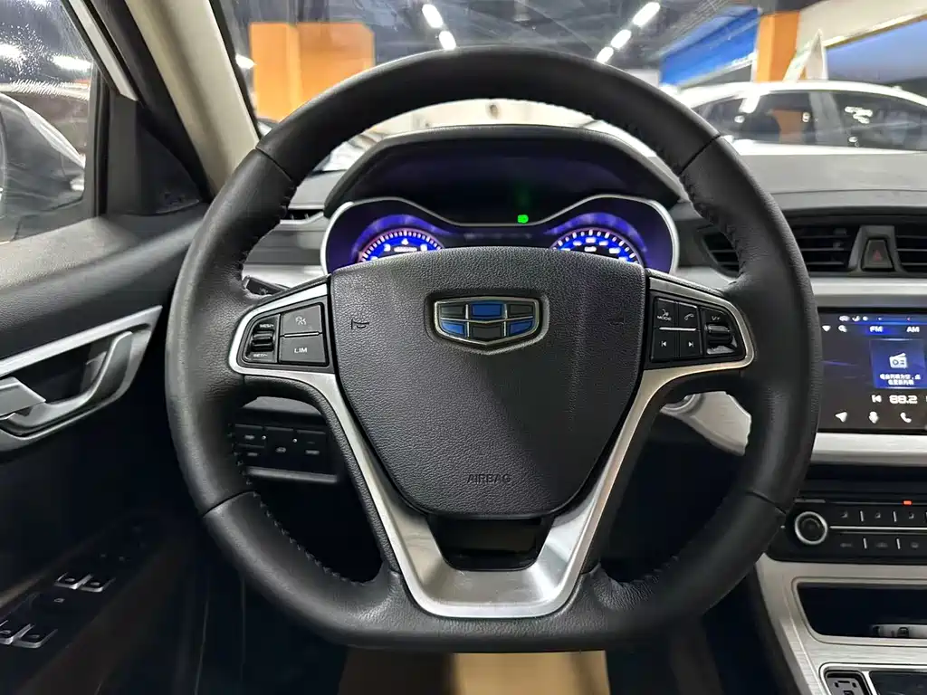 Geely Vision — фото 10
