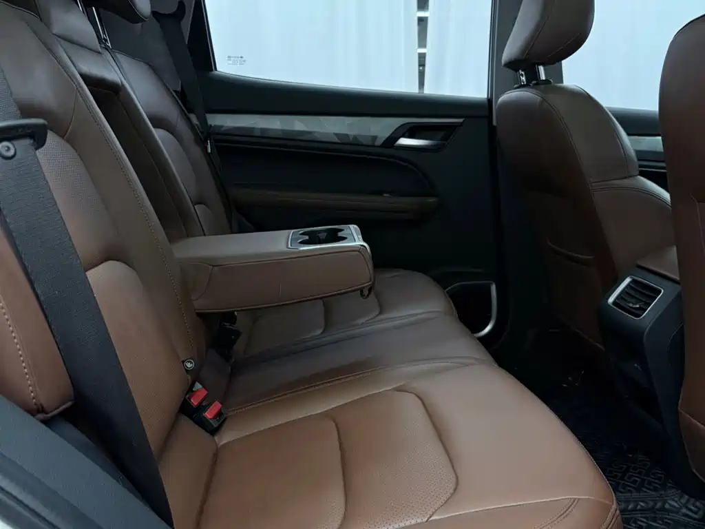 Geely Vision X6 — фото 13