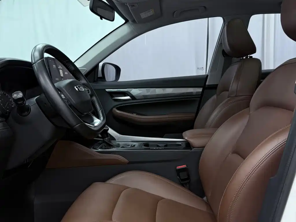 Geely Vision X6 — фото 14