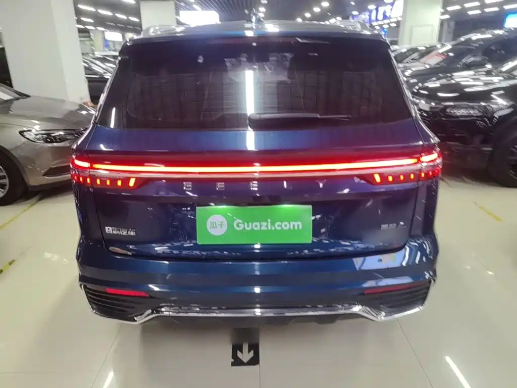 Geely Xingyue L — фото 6