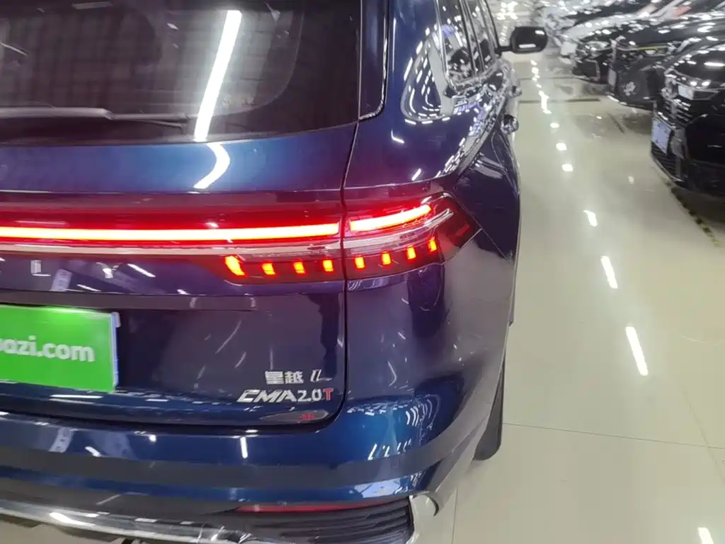 Geely Xingyue L — фото 8