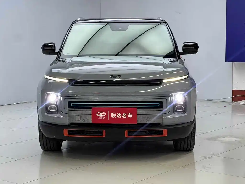Geely Icon — фото 9